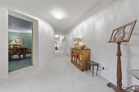 undefined, Manor Farm, Laddingford, Maidstone