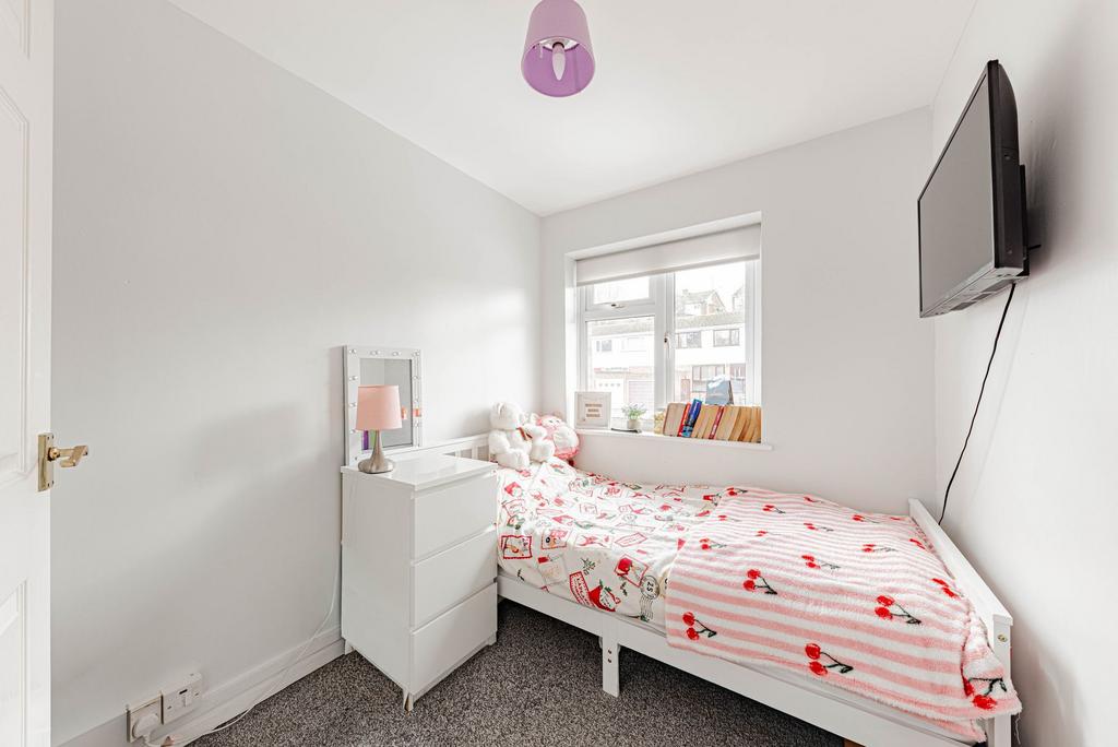 Bedroom Three (1)