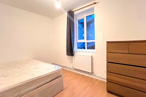 2 bedroom flat to rent, William Morris House, Margravine Road, London, W6