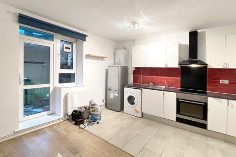 2 bedroom flat to rent, William Morris House, Margravine Road, London, W6