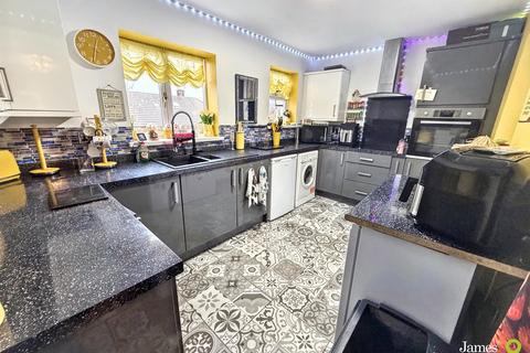3 bedroom semi-detached house for sale, Garth Avenue, Pontypridd CF37