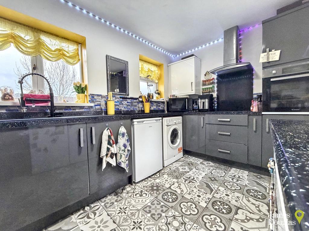 Kitchen2