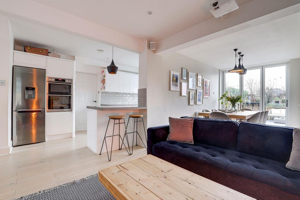 Kitchen/Diner/Lounge