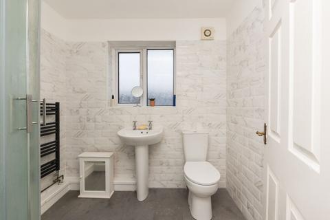2 bedroom flat for sale, Bristol BS16