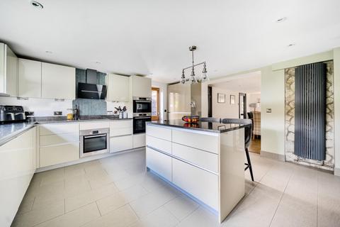 4 bedroom detached house for sale, Bridge Street, Maidstone ME15