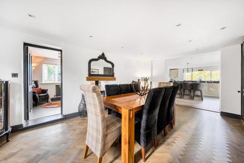 4 bedroom detached house for sale, Bridge Street, Maidstone ME15