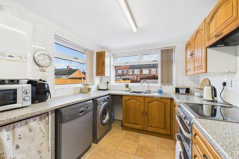3 bedroom terraced house for sale, Pickering Road, Hull, East Riding Of Yorkshire, HU4 6TB