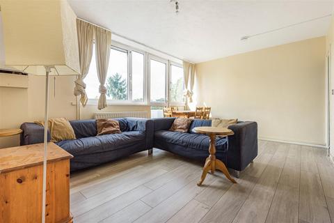 undefined, Bessborough Road, Roehampton SW15