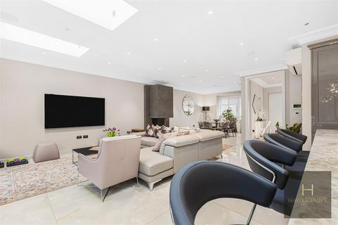 undefined, Marwood Drive, London