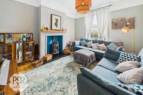 4 bedroom end of terrace house for sale, New Mills Road, Birch Vale, SK22