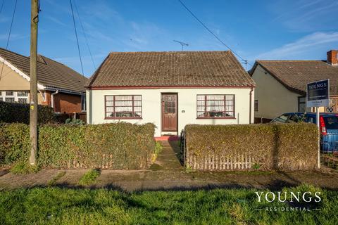 Laburnum Grove, Canvey Island, SS8