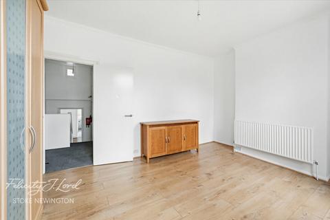 2 bedroom flat for sale, Beaconsfield Road, LONDON