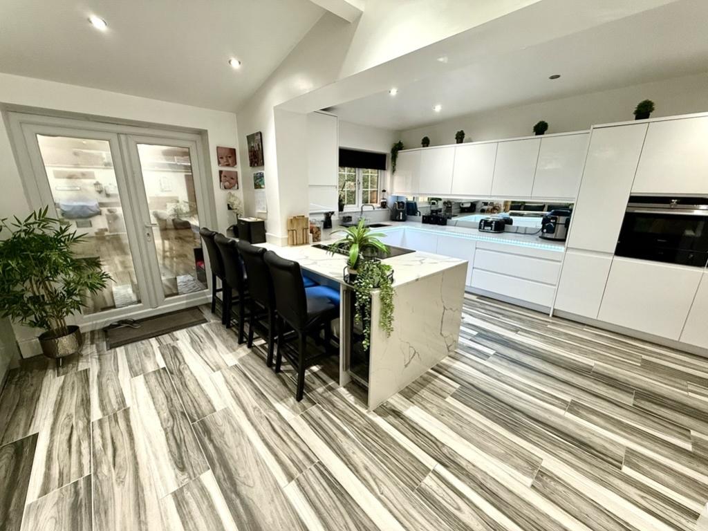 Image (7)