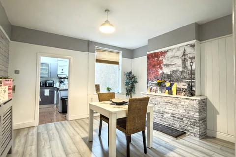 2 bedroom terraced house for sale, Central Road, Coalville, LE67