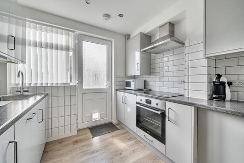 undefined, Avon Crescent, Gloucester GL3