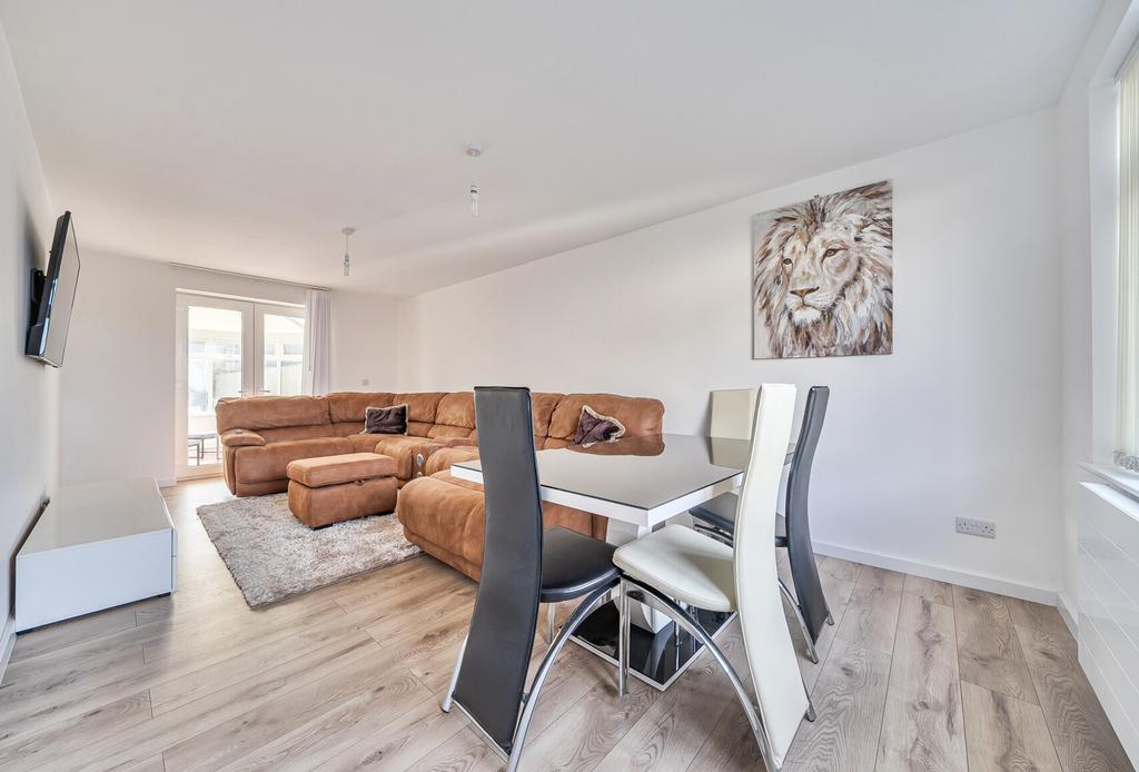 1402404-12-696f72...