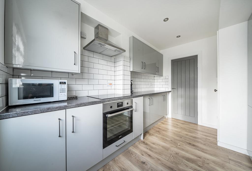 1402404-5-696f722...