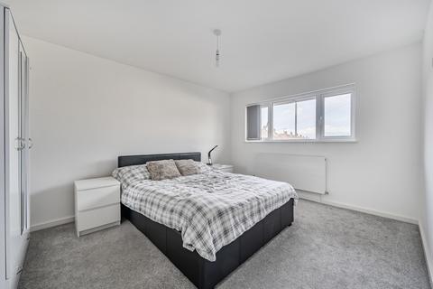 undefined, Avon Crescent, Gloucester GL3