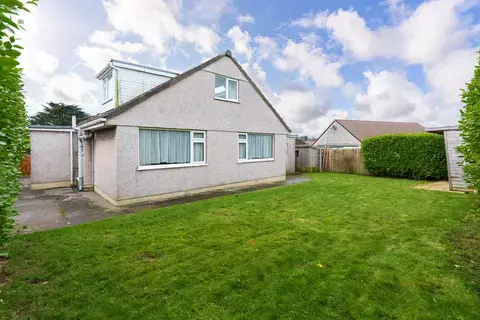 4 bedroom detached bungalow for sale - Vista 2