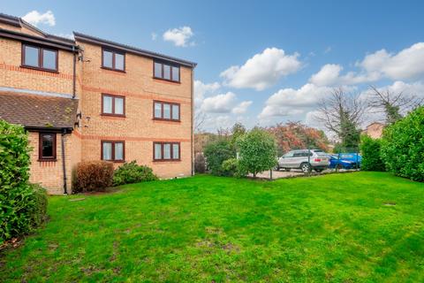 undefined, Lesney Gardens, Rochford SS4
