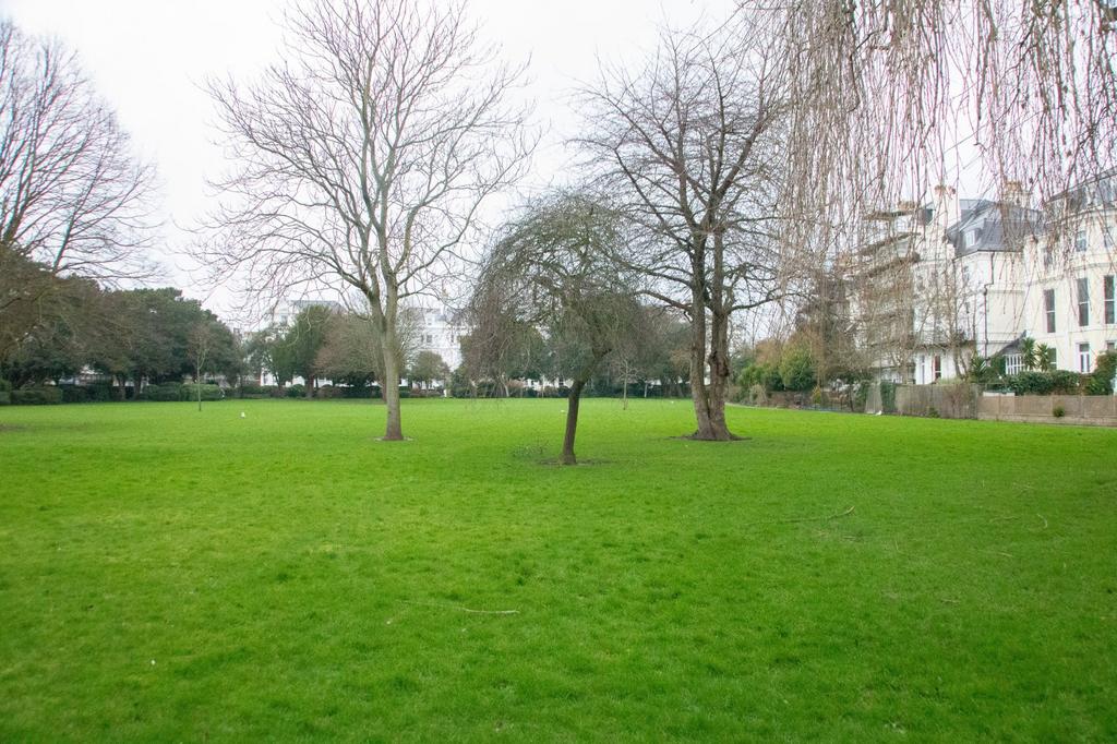 Augusta Gardens
