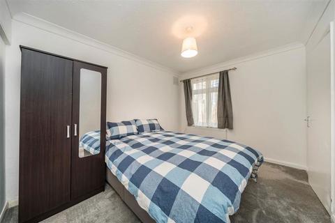 2 bedroom end of terrace house for sale, Eastcombe Avenue, London SE7