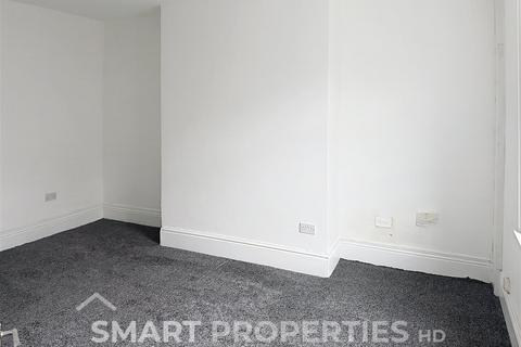 undefined, Wellington Street, Huddersfield HD3