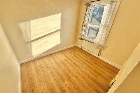 undefined, Ridgway Road, Luton, LU2 7RT