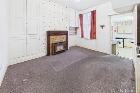 2 bedroom terraced house for sale, Lyell Street, North Yorkshire YO12