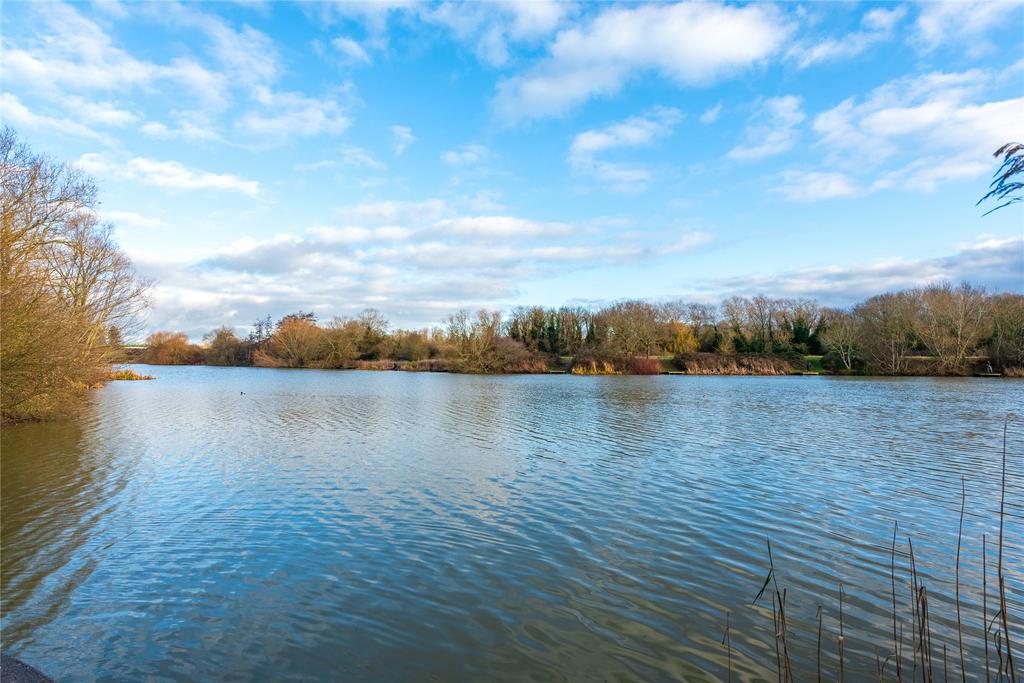Lodge Lake