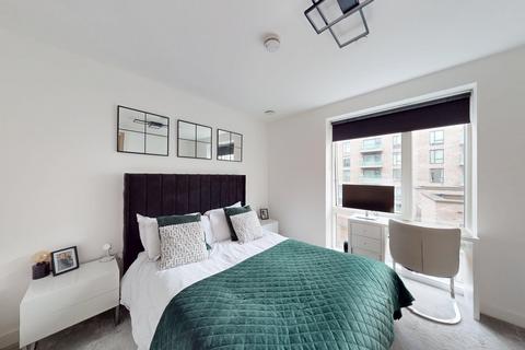 1 bedroom apartment to rent, Trathen Square, London, SE10