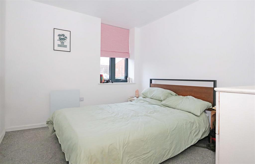 Bedroom.jpg
