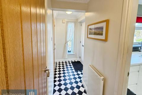 3 bedroom bungalow for sale, Sunningdale Avenue, Darton, S75