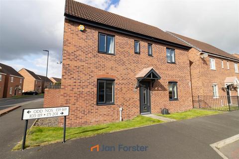 4 bedroom detached house for sale, Cloverfield, West Allotment, Newcastle Upon Tyne