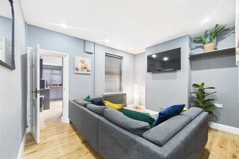 undefined, Ducie Street, Gloucester, Gloucestershire, GL1
