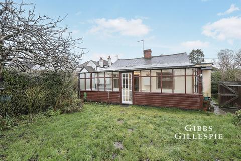 2 bedroom bungalow to rent - Plantation Road, Amersham, Buckinghamshire, HP6