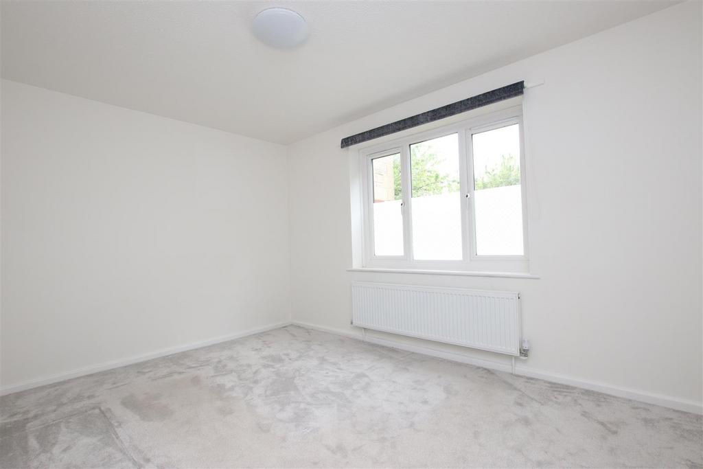Bedroom.JPG