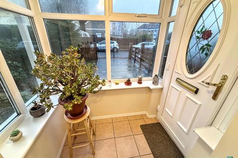 3 bedroom semi-detached house for sale, Amherst Road, Fawdon, Newcastle upon Tyne, Tyne and Wear, NE3 2QQ