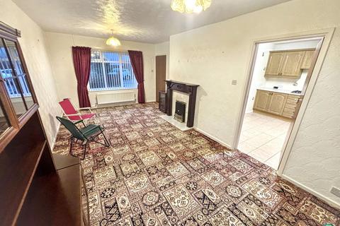 3 bedroom semi-detached house for sale, Amherst Road, Fawdon, Newcastle upon Tyne, Tyne and Wear, NE3 2QQ
