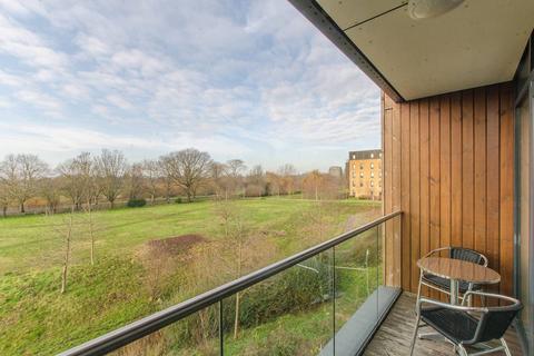1 bedroom flat to rent, Dowding Drive, Kidbrooke, London, SE9