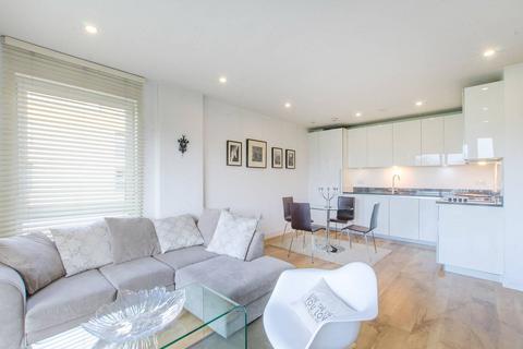 1 bedroom flat to rent, Dowding Drive, Kidbrooke, London, SE9