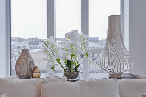 2 bedroom flat for sale, Glenbrook Apartments, Hammersmith, London, W6