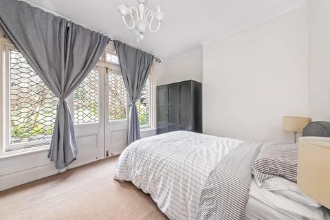 1 bedroom apartment for sale, Thurlow Park Road, Dulwich