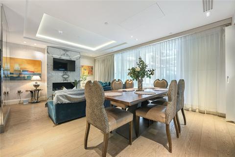 2 bedroom ground floor flat for sale, Charles House, Kensington High Street, London, W14