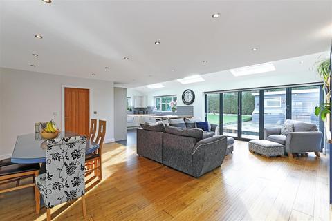undefined, Lea Drive, Shepley, Huddersfield, HD8 8HA