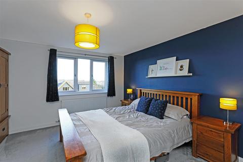 undefined, Lea Drive, Shepley, Huddersfield, HD8 8HA