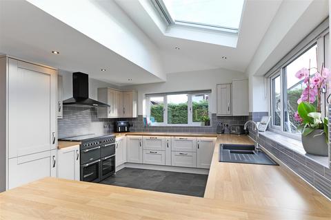 undefined, Lea Drive, Shepley, Huddersfield, HD8 8HA