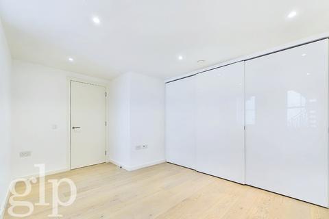 1 bedroom apartment to rent, Fouberts Place,  Soho, W1F