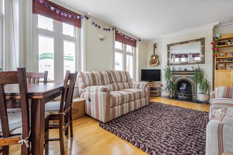 undefined, Brighton Road, Surbiton