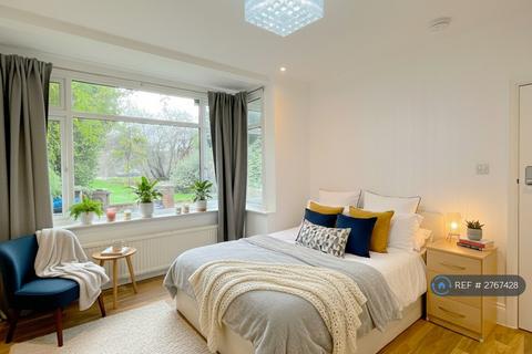 undefined, Crossway, London, SW20